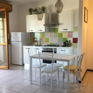 https://casa-pisa.it-tuscanyhotel.com
